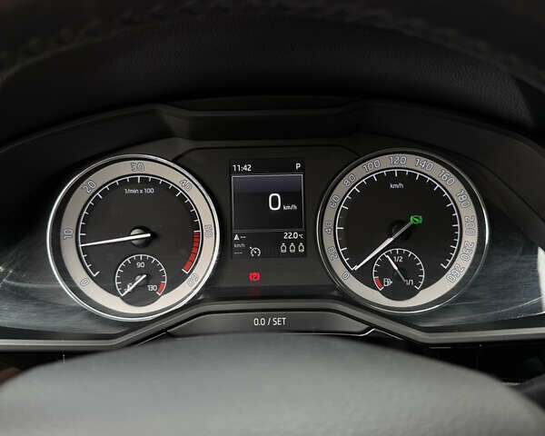 Черный Шкода Суперб, объемом двигателя 1.97 л и пробегом 307 тыс. км за 18350 $, фото 24 на Automoto.ua