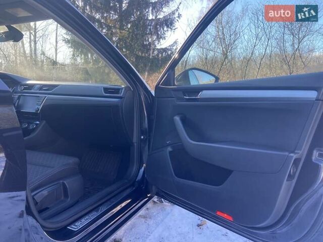 Черный Шкода Суперб, объемом двигателя 1.6 л и пробегом 198 тыс. км за 15999 $, фото 13 на Automoto.ua