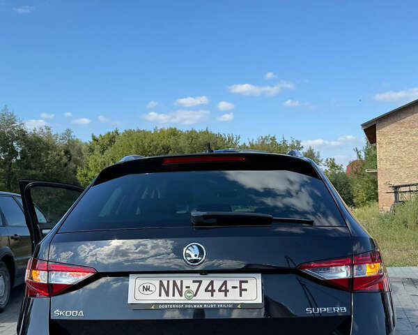 Чорний Шкода Суперб, об'ємом двигуна 2 л та пробігом 270 тис. км за 16900 $, фото 18 на Automoto.ua