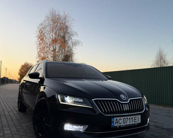Черный Шкода Суперб, объемом двигателя 1.97 л и пробегом 307 тыс. км за 18350 $, фото 1 на Automoto.ua