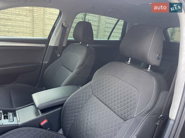 Черный Шкода Суперб, объемом двигателя 2 л и пробегом 250 тыс. км за 15500 $, фото 22 на Automoto.ua