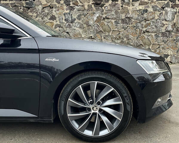 Черный Шкода Суперб, объемом двигателя 1.97 л и пробегом 218 тыс. км за 22500 $, фото 17 на Automoto.ua