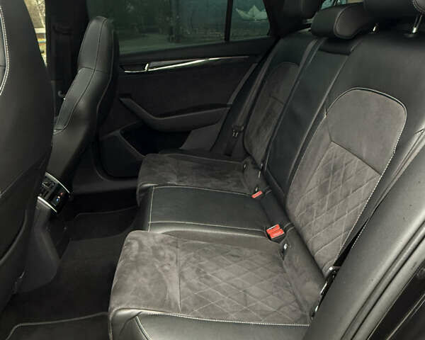 Чорний Шкода Суперб, об'ємом двигуна 1.97 л та пробігом 340 тис. км за 17800 $, фото 14 на Automoto.ua