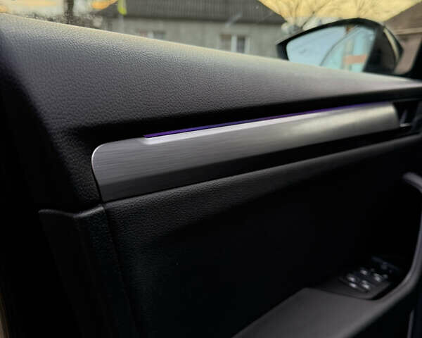 Черный Шкода Суперб, объемом двигателя 2 л и пробегом 252 тыс. км за 16999 $, фото 26 на Automoto.ua