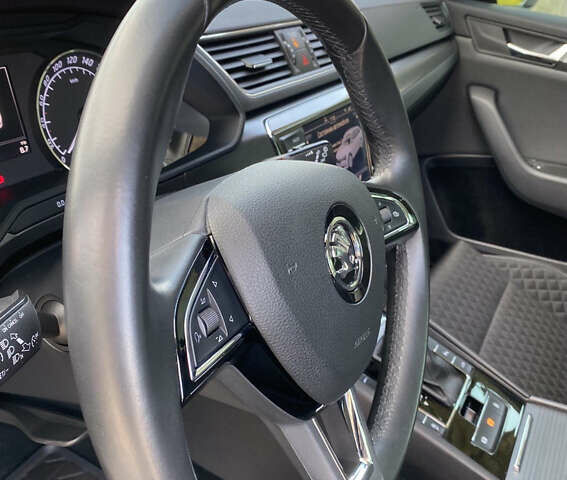 Черный Шкода Суперб, объемом двигателя 1.97 л и пробегом 318 тыс. км за 14800 $, фото 14 на Automoto.ua