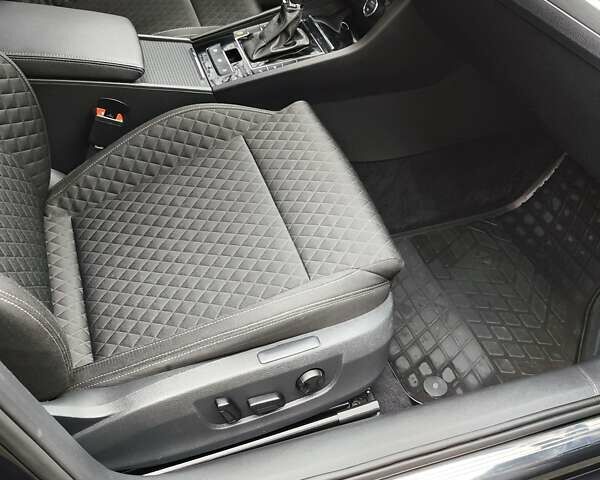 Черный Шкода Суперб, объемом двигателя 1.97 л и пробегом 215 тыс. км за 17000 $, фото 47 на Automoto.ua