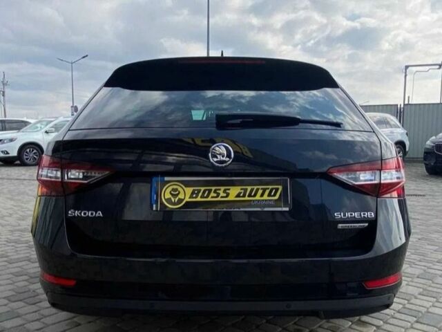 Черный Шкода Суперб, объемом двигателя 1.6 л и пробегом 259 тыс. км за 16073 $, фото 3 на Automoto.ua