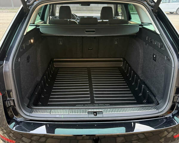 Черный Шкода Суперб, объемом двигателя 2 л и пробегом 252 тыс. км за 16999 $, фото 35 на Automoto.ua