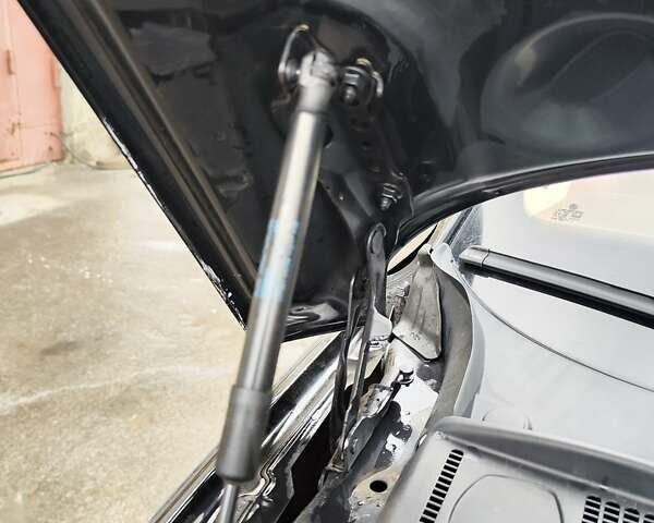 Черный Шкода Суперб, объемом двигателя 1.97 л и пробегом 215 тыс. км за 17000 $, фото 14 на Automoto.ua