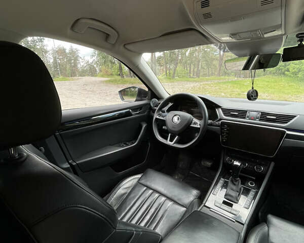 Черный Шкода Суперб, объемом двигателя 1.97 л и пробегом 221 тыс. км за 17500 $, фото 17 на Automoto.ua