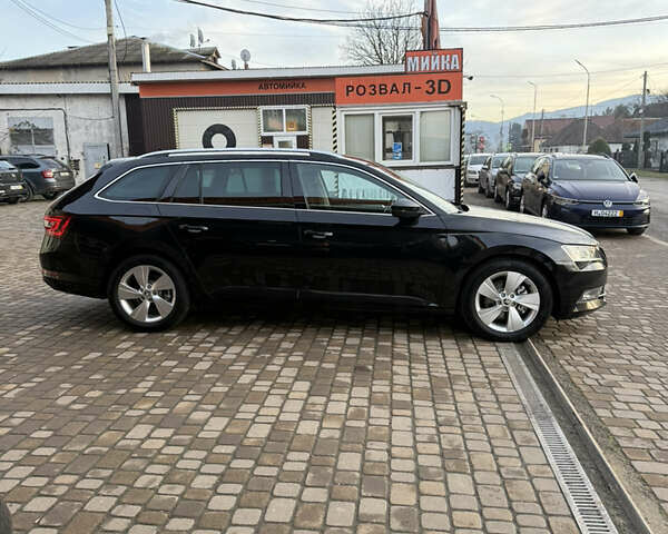 Черный Шкода Суперб, объемом двигателя 2 л и пробегом 252 тыс. км за 16999 $, фото 3 на Automoto.ua