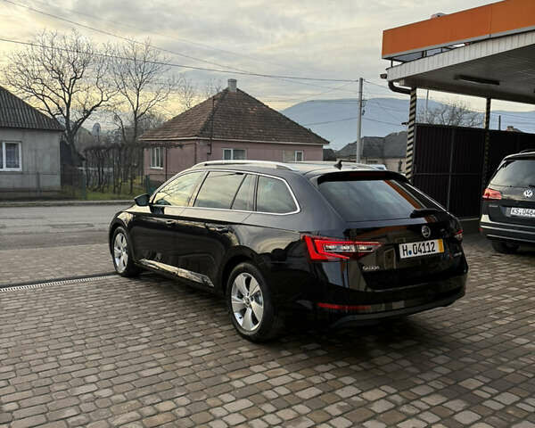 Черный Шкода Суперб, объемом двигателя 2 л и пробегом 252 тыс. км за 16999 $, фото 6 на Automoto.ua