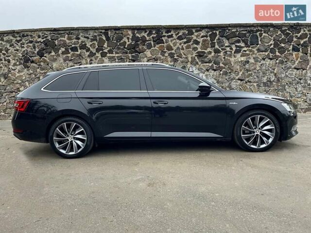 Черный Шкода Суперб, объемом двигателя 1.97 л и пробегом 218 тыс. км за 22500 $, фото 15 на Automoto.ua