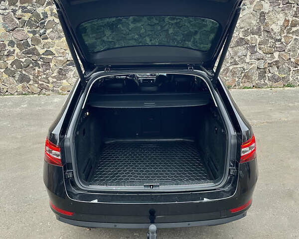 Черный Шкода Суперб, объемом двигателя 1.97 л и пробегом 218 тыс. км за 22500 $, фото 42 на Automoto.ua