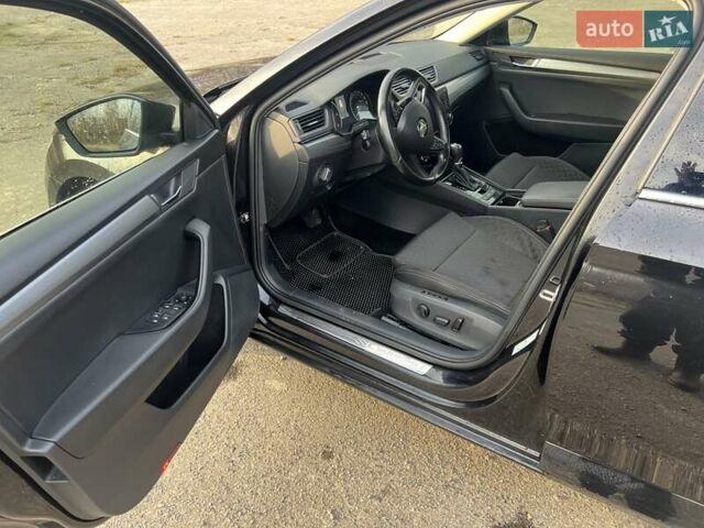 Черный Шкода Суперб, объемом двигателя 1.97 л и пробегом 251 тыс. км за 16800 $, фото 11 на Automoto.ua