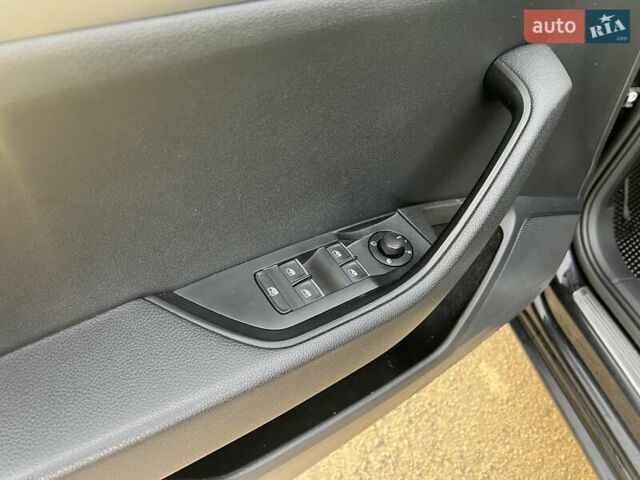 Черный Шкода Суперб, объемом двигателя 1.97 л и пробегом 251 тыс. км за 16800 $, фото 10 на Automoto.ua