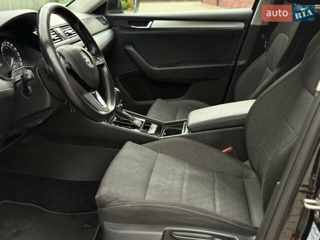 Шкода Суперб 2017 у Самборе на Automoto.ua Чорний Шкода Суперб, об'ємом двигуна 2 л та пробігом 244 тис. км за 13500 $, фото 28 на Automoto.ua