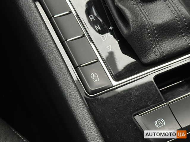 Черный Шкода Суперб, объемом двигателя 1.8 л и пробегом 153 тыс. км за 16900 $, фото 5 на Automoto.ua