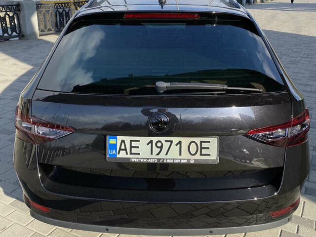 Чорний Шкода Суперб, об'ємом двигуна 1.97 л та пробігом 328 тис. км за 14800 $, фото 7 на Automoto.ua