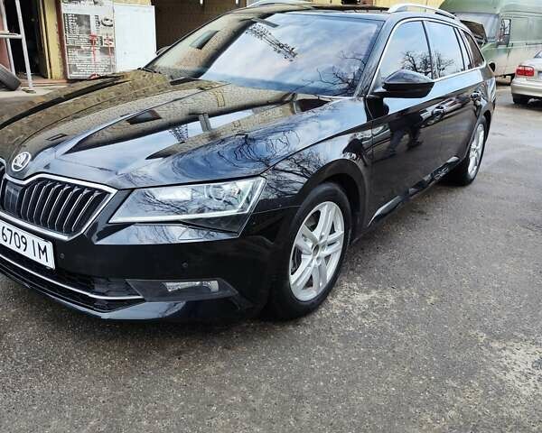 Черный Шкода Суперб, объемом двигателя 1.97 л и пробегом 215 тыс. км за 17000 $, фото 44 на Automoto.ua