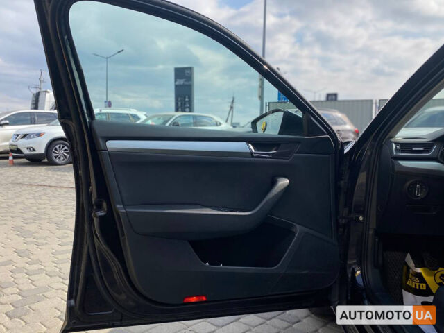 Чорний Шкода Суперб, об'ємом двигуна 1.6 л та пробігом 237 тис. км за 15990 $, фото 7 на Automoto.ua