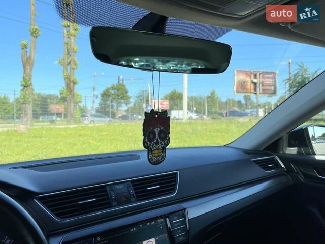 Черный Шкода Суперб, объемом двигателя 1.97 л и пробегом 262 тыс. км за 17000 $, фото 63 на Automoto.ua