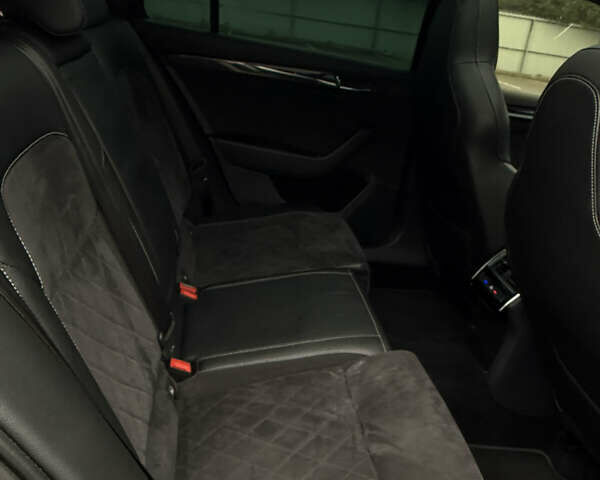 Чорний Шкода Суперб, об'ємом двигуна 1.97 л та пробігом 340 тис. км за 17800 $, фото 17 на Automoto.ua