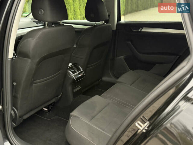 Шкода Суперб 2017 у Самборе на Automoto.ua Чорний Шкода Суперб, об'ємом двигуна 2 л та пробігом 244 тис. км за 13500 $, фото 35 на Automoto.ua