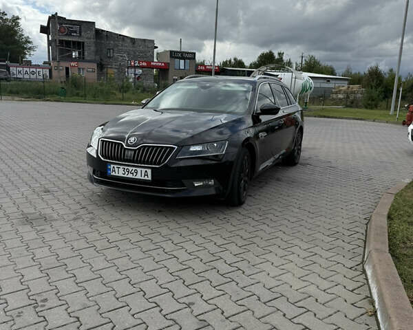Чорний Шкода Суперб, об'ємом двигуна 1.6 л та пробігом 258 тис. км за 16800 $, фото 4 на Automoto.ua
