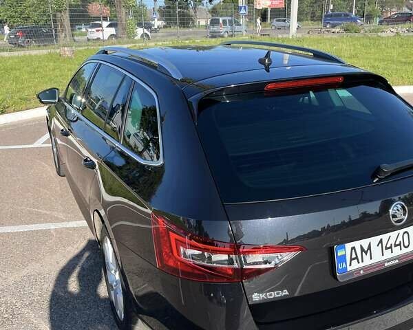 Черный Шкода Суперб, объемом двигателя 1.97 л и пробегом 262 тыс. км за 17000 $, фото 7 на Automoto.ua