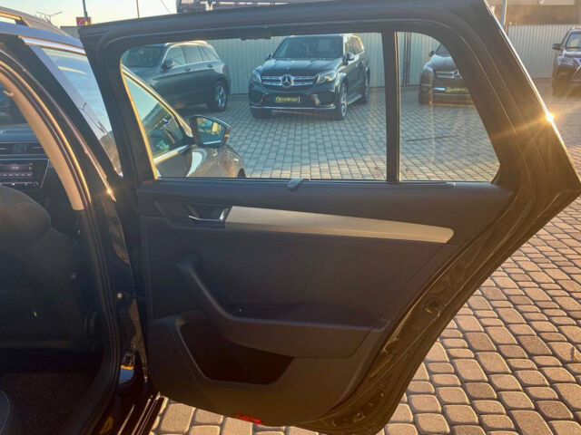 Черный Шкода Суперб, объемом двигателя 2 л и пробегом 260 тыс. км за 17200 $, фото 18 на Automoto.ua