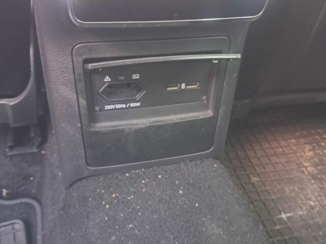 Черный Шкода Суперб, объемом двигателя 2 л и пробегом 290 тыс. км за 435 $, фото 7 на Automoto.ua