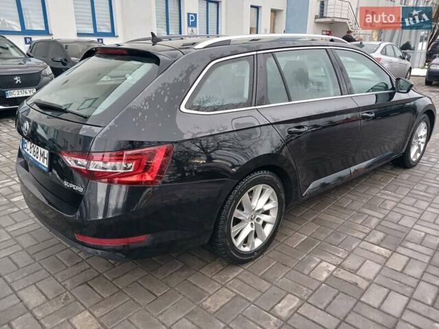 Чорний Шкода Суперб, об'ємом двигуна 1.5 л та пробігом 123 тис. км за 18836 $, фото 5 на Automoto.ua