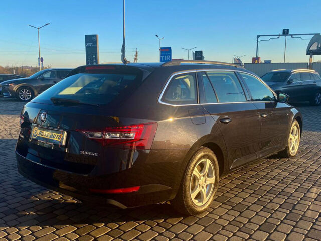 Черный Шкода Суперб, объемом двигателя 2 л и пробегом 260 тыс. км за 17200 $, фото 6 на Automoto.ua