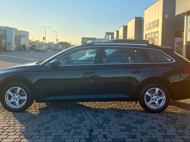 Черный Шкода Суперб, объемом двигателя 2 л и пробегом 260 тыс. км за 17200 $, фото 3 на Automoto.ua