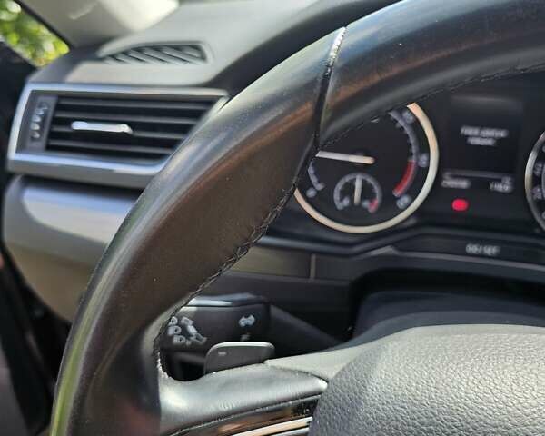 Чорний Шкода Суперб, об'ємом двигуна 2 л та пробігом 250 тис. км за 18700 $, фото 31 на Automoto.ua