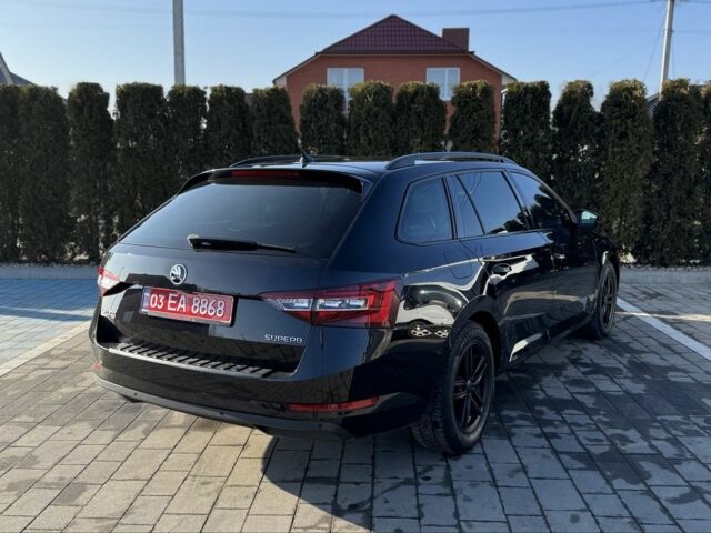 Черный Шкода Суперб, объемом двигателя 2 л и пробегом 205 тыс. км за 17700 $, фото 2 на Automoto.ua