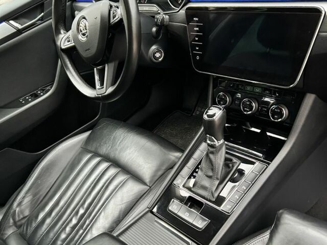 Шкода Суперб 2018 у Рівному на Automoto.ua Чорний Шкода Суперб, об'ємом двигуна 1.6 л та пробігом 187 тис. км за 18000 $, фото 2 на Automoto.ua