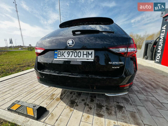 Черный Шкода Суперб, объемом двигателя 1.97 л и пробегом 219 тыс. км за 27787 $, фото 5 на Automoto.ua