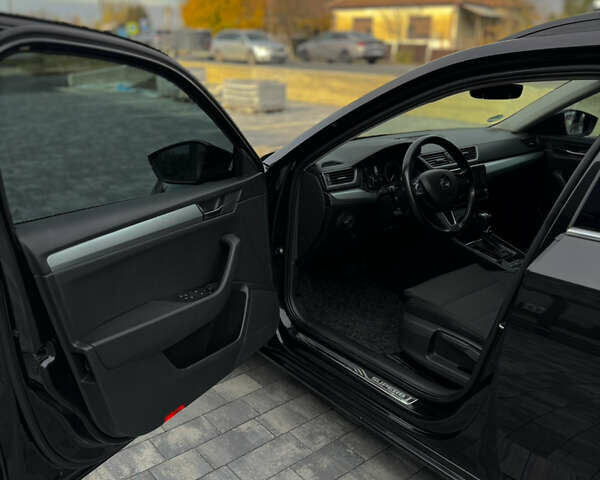 Черный Шкода Суперб, объемом двигателя 1.97 л и пробегом 249 тыс. км за 17600 $, фото 11 на Automoto.ua