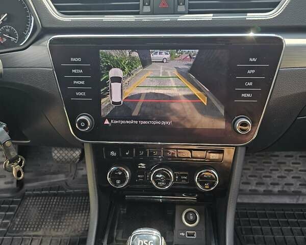 Чорний Шкода Суперб, об'ємом двигуна 2 л та пробігом 250 тис. км за 18700 $, фото 25 на Automoto.ua