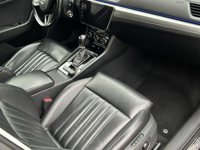 Шкода Суперб 2018 у Рівному на Automoto.ua Чорний Шкода Суперб, об'ємом двигуна 1.6 л та пробігом 187 тис. км за 18000 $, фото 3 на Automoto.ua