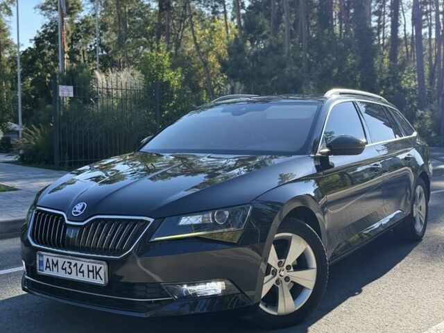 Черный Шкода Суперб, объемом двигателя 2 л и пробегом 295 тыс. км за 18600 $, фото 6 на Automoto.ua