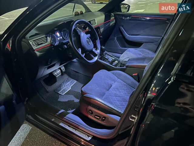 Чорний Шкода Суперб, об'ємом двигуна 1.97 л та пробігом 286 тис. км за 21000 $, фото 26 на Automoto.ua