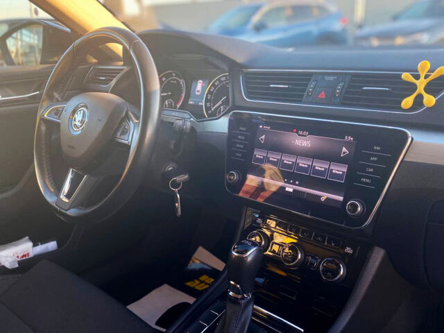 Черный Шкода Суперб, объемом двигателя 2 л и пробегом 260 тыс. км за 17200 $, фото 26 на Automoto.ua