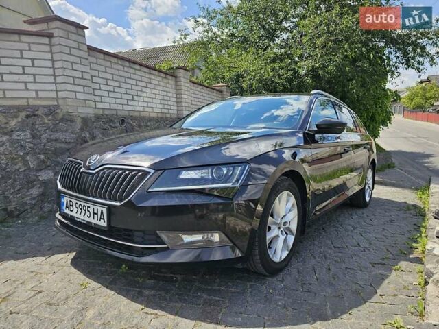 Чорний Шкода Суперб, об'ємом двигуна 2 л та пробігом 250 тис. км за 18700 $, фото 3 на Automoto.ua
