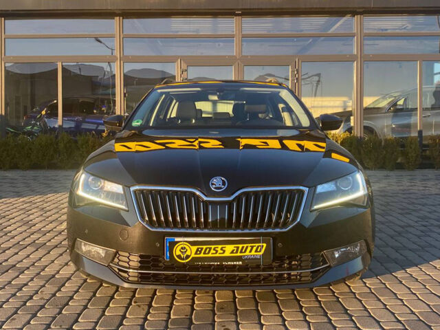 Черный Шкода Суперб, объемом двигателя 2 л и пробегом 260 тыс. км за 17200 $, фото 1 на Automoto.ua