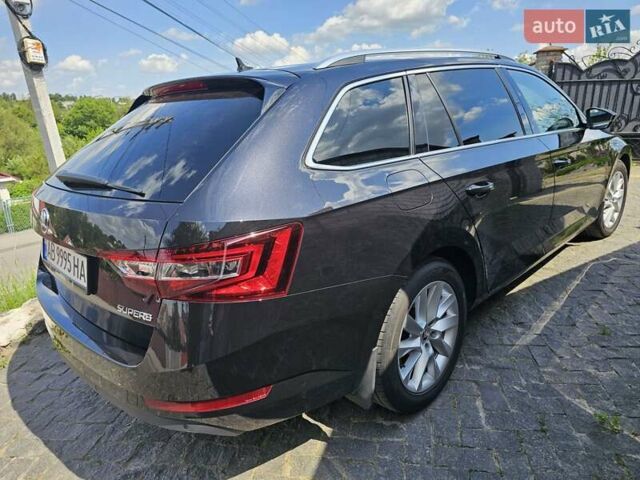 Чорний Шкода Суперб, об'ємом двигуна 2 л та пробігом 250 тис. км за 18700 $, фото 10 на Automoto.ua