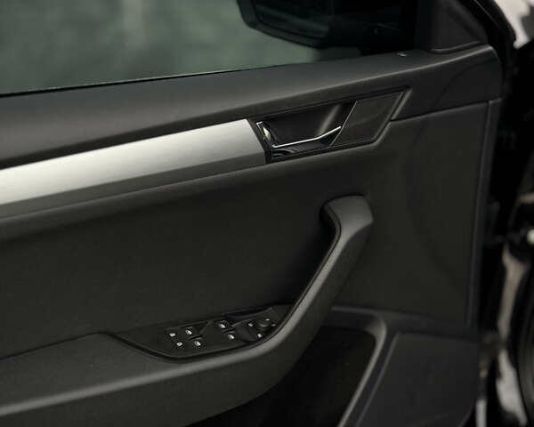 Черный Шкода Суперб, объемом двигателя 1.97 л и пробегом 249 тыс. км за 17600 $, фото 18 на Automoto.ua