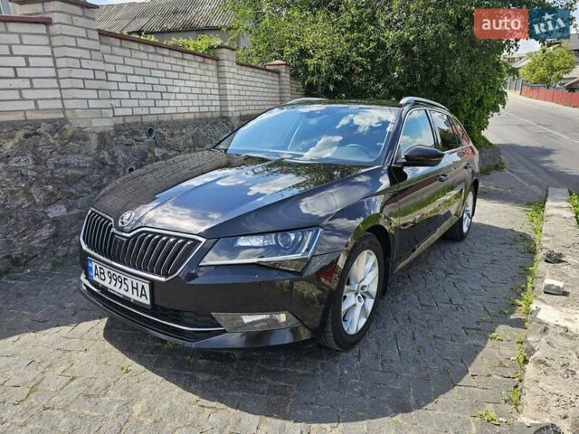 Чорний Шкода Суперб, об'ємом двигуна 2 л та пробігом 250 тис. км за 18700 $, фото 2 на Automoto.ua